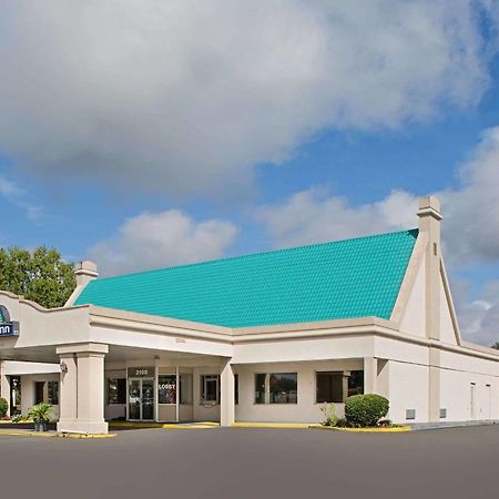 Days Inn By Wyndham Tallahassee-Government Center מראה חיצוני תמונה